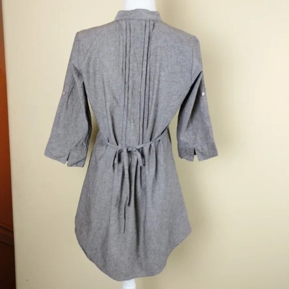Gray Tunic Top Sz M - Picture 2 of 6